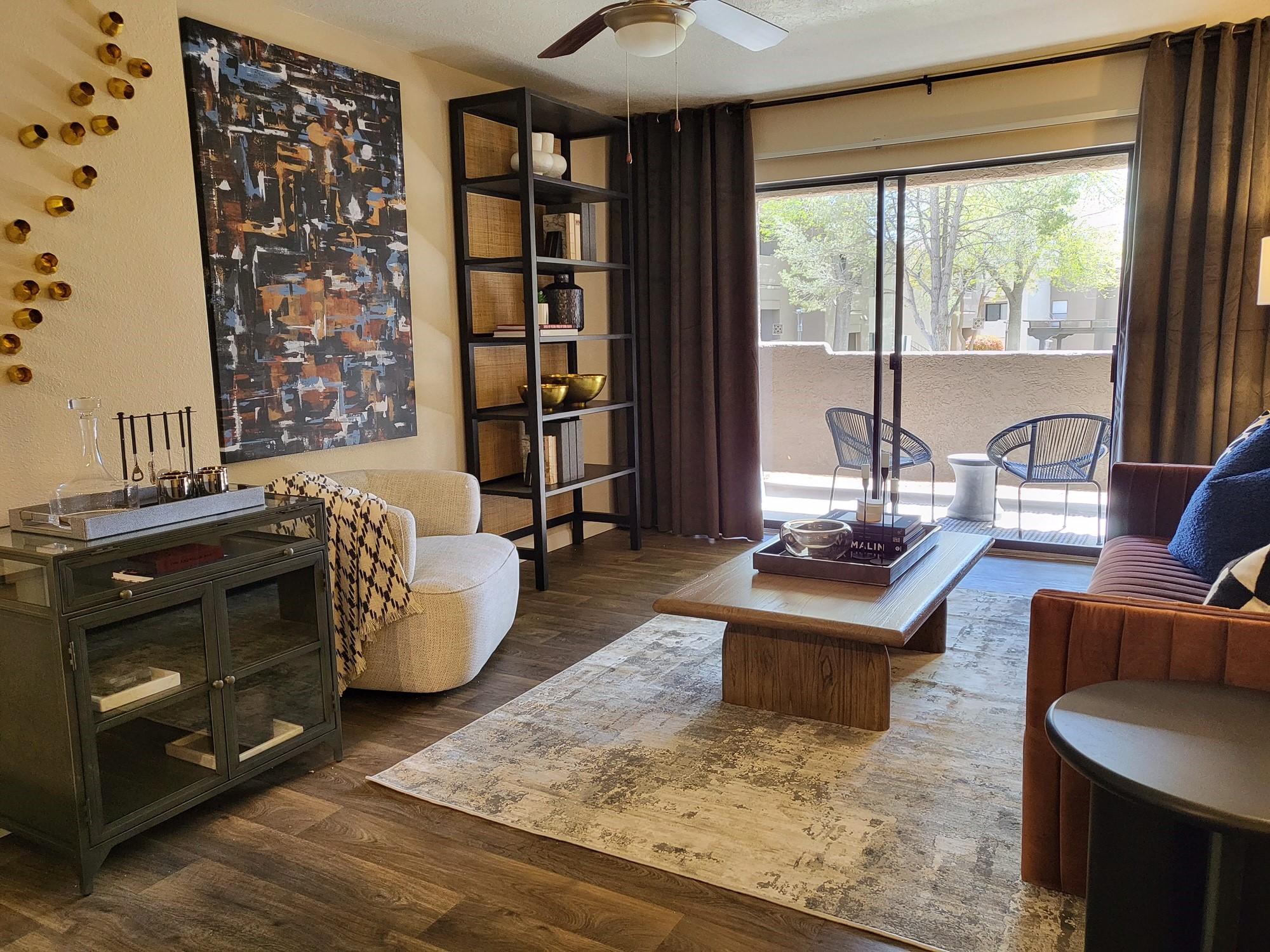La Mirage Apartment Homes - Albuquerque, NM