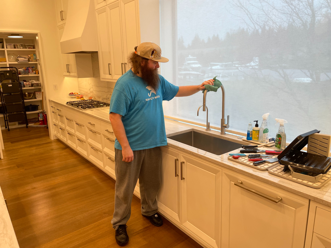 Rain City Maids of Bellevue Image