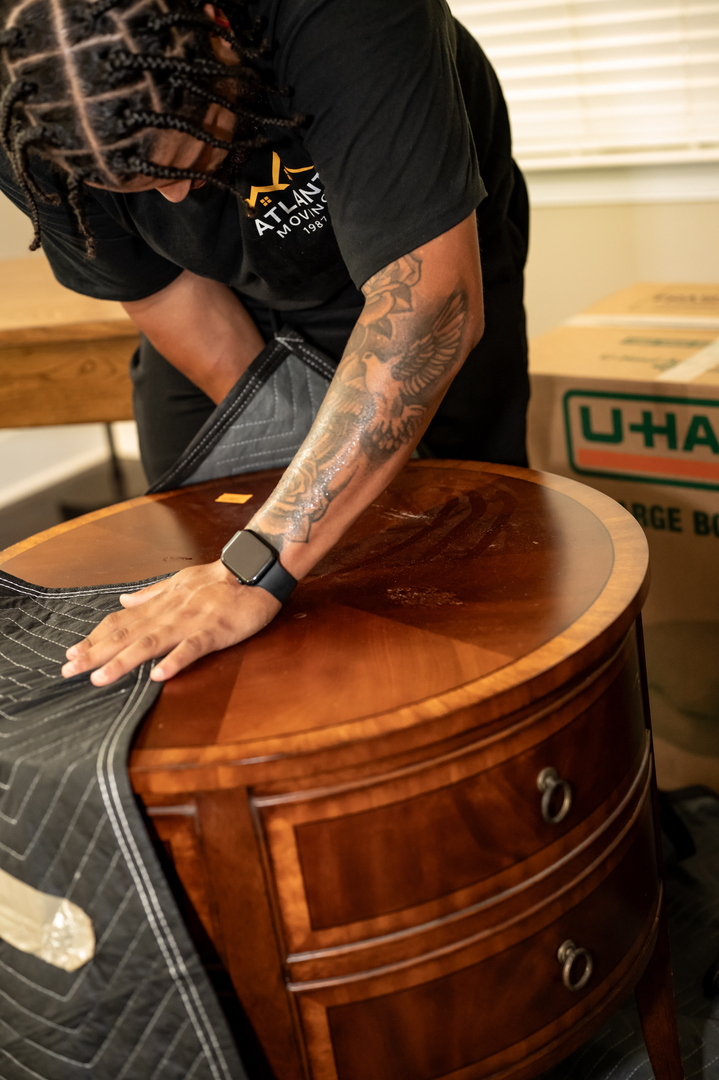 Atlant Moving 1987 Image