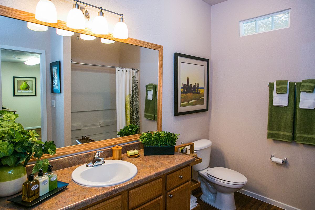 Ladera Vista Apartments Image