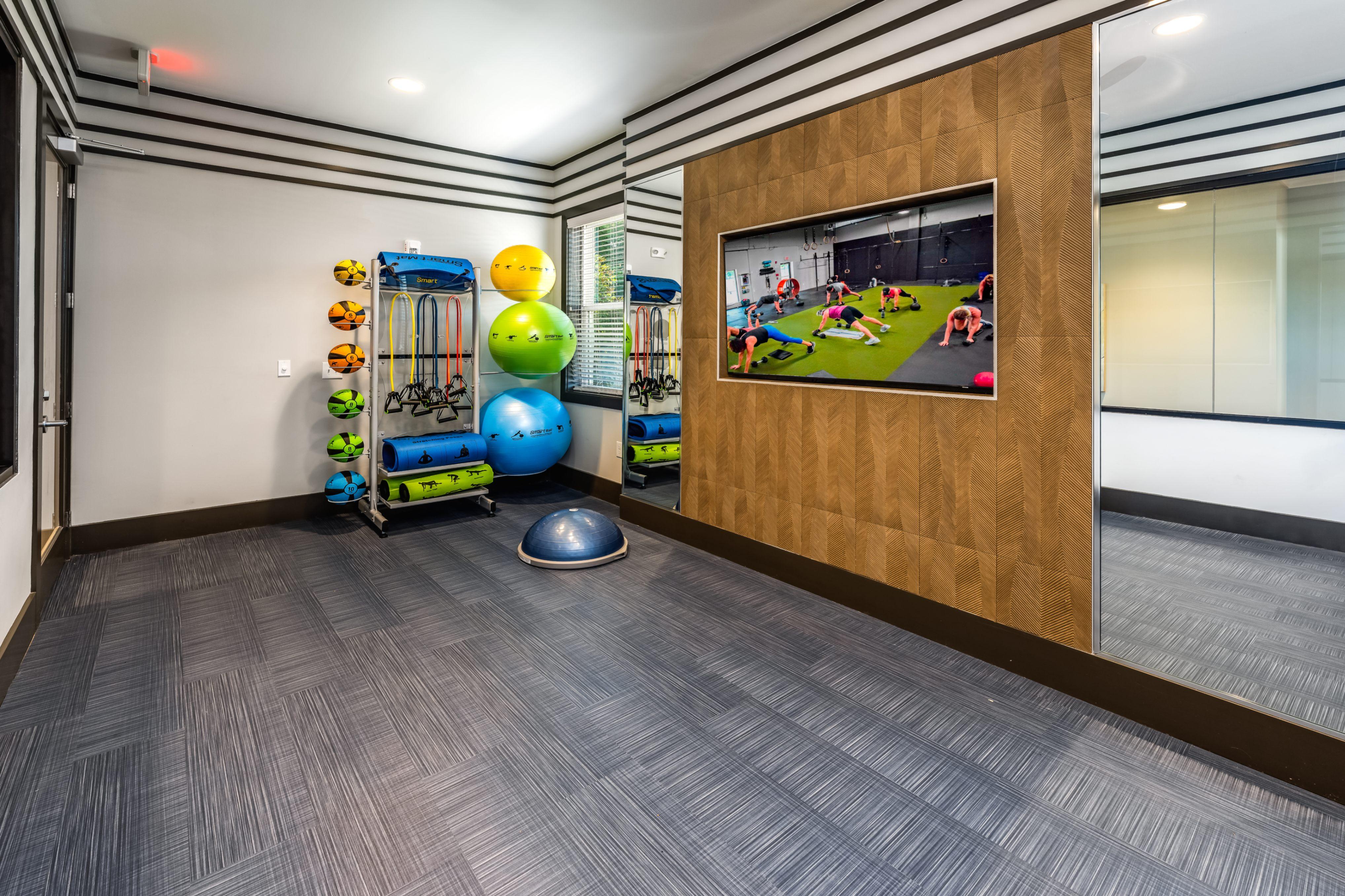 Solamar Apartment Homes Logo