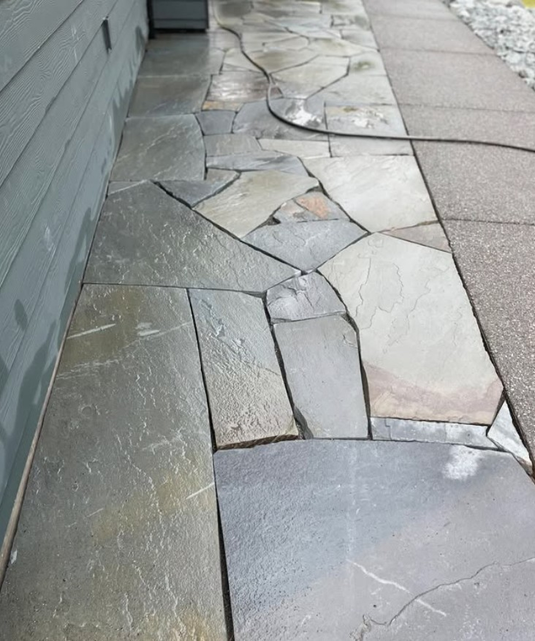 Green Landscape Management Image