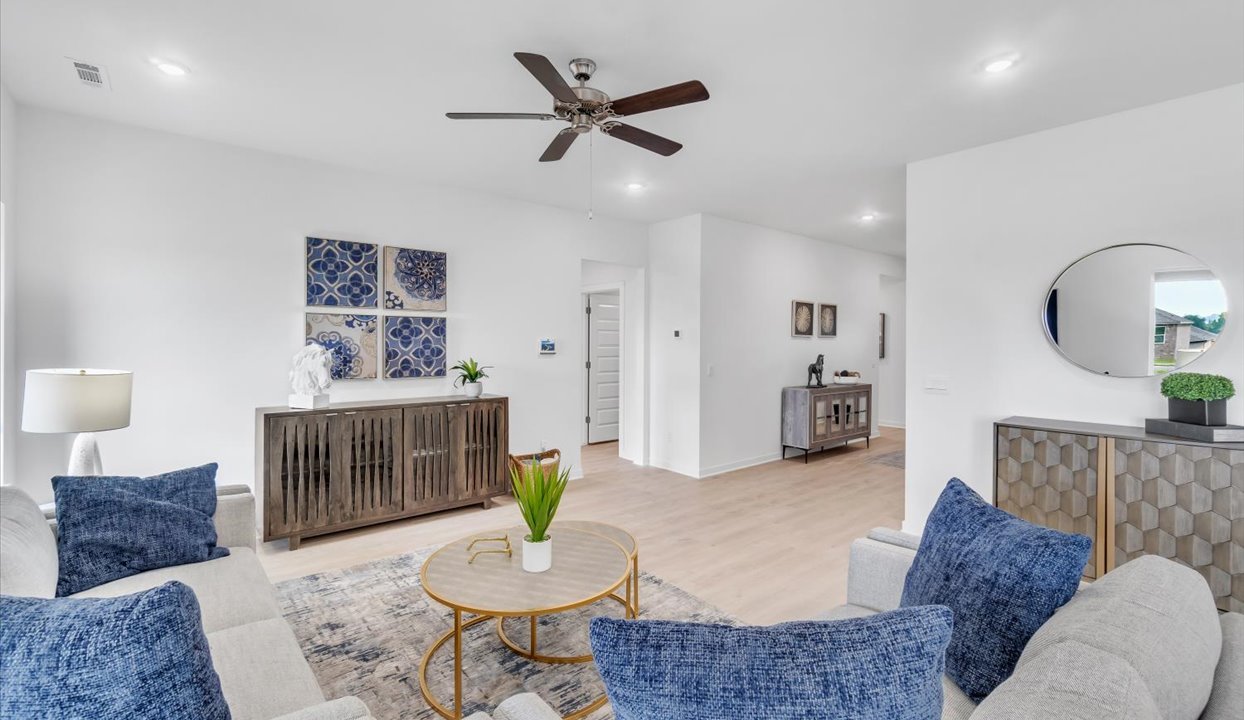 Hudson Heights by D.R. Horton Image