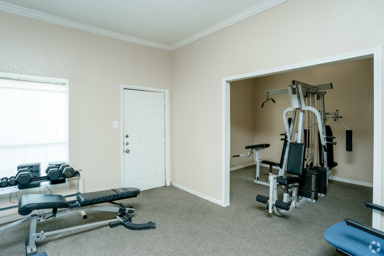 Nubia Square - Houston, TX