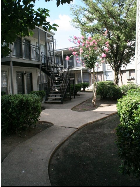 Nubia Square - Houston, TX