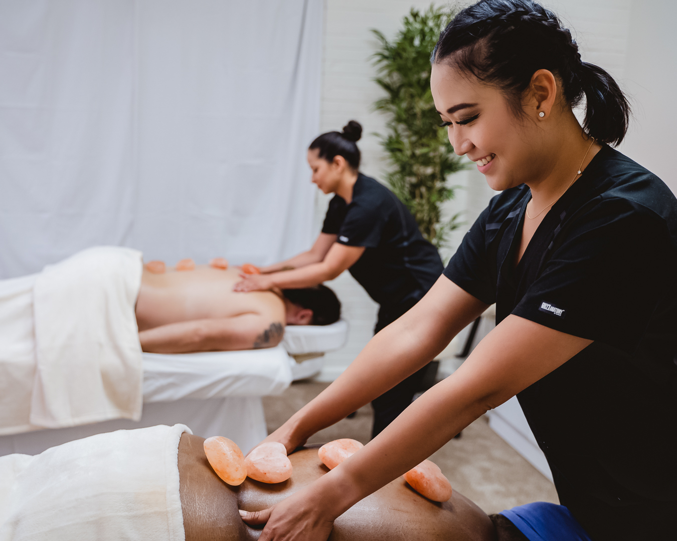 Zen'd Out Massage Spa Image