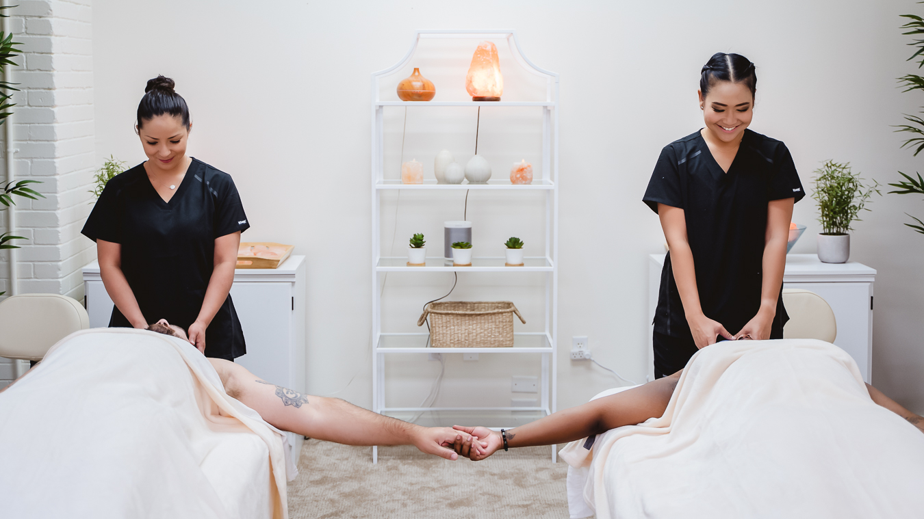 Zen'd Out Massage Spa Image