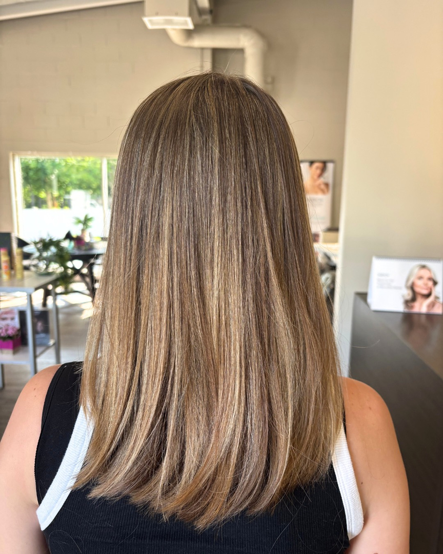 Elle Salon & MedSpa Image