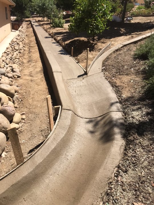 Mendez Construction Image