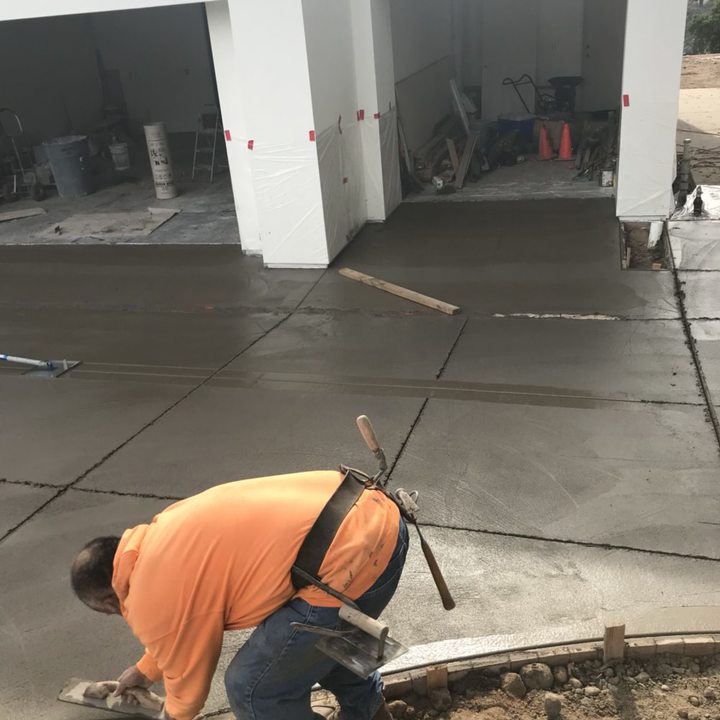 Mendez Construction Image