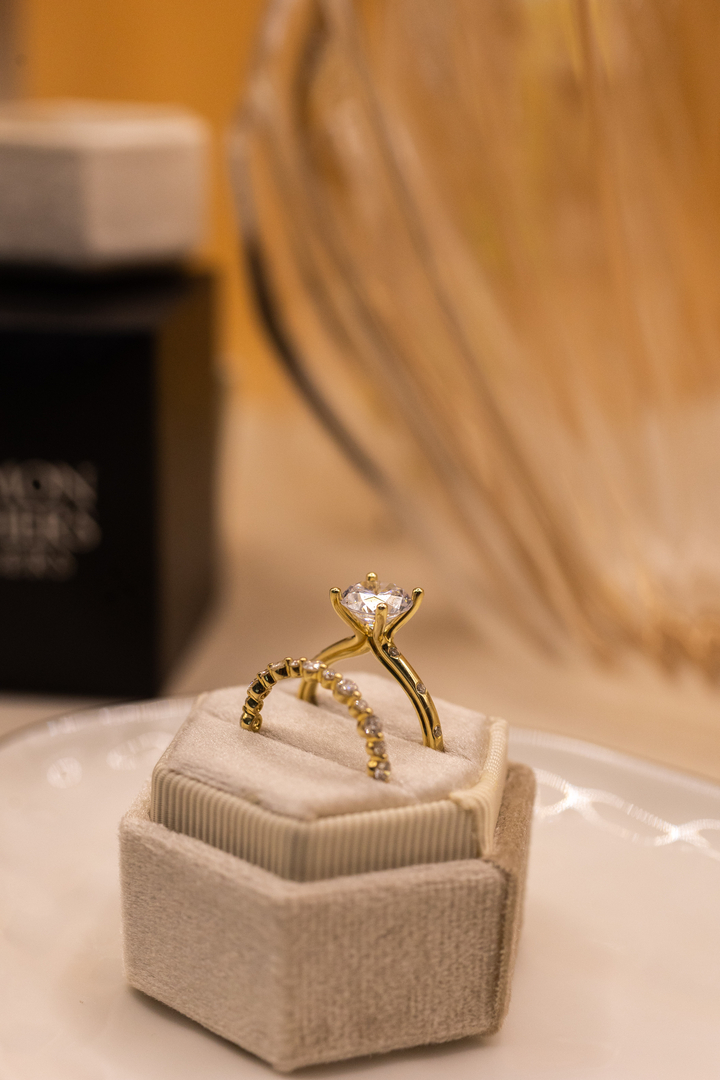 Solomon Brothers Jewelers Image