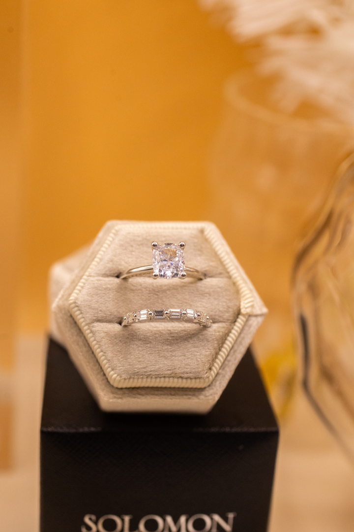 Solomon Brothers Jewelers Image