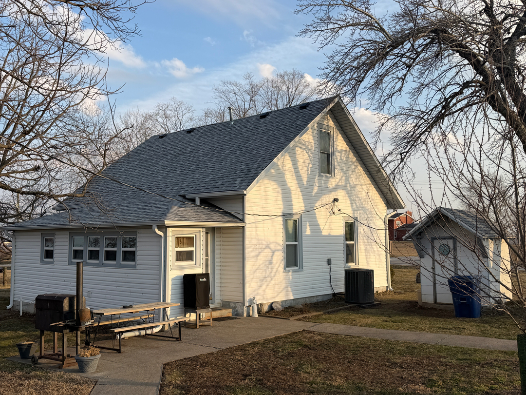 Grade A Roofing & Exteriors Image