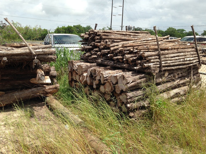 A-1 Tire & Feed/Ellis D Walker Trucking Image