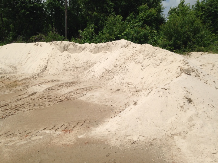 A-1 Tire & Feed/Ellis D Walker Trucking Image