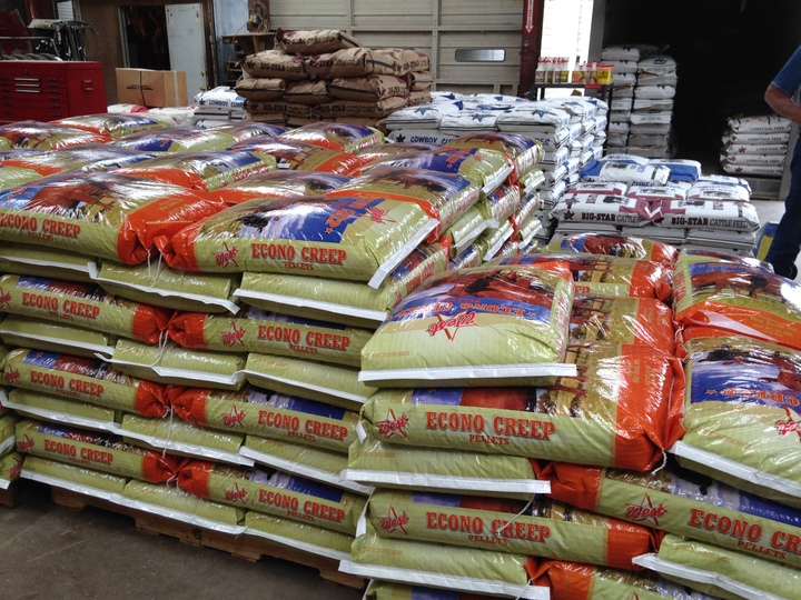 A-1 Tire & Feed/Ellis D Walker Trucking Image