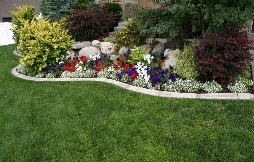 Grand Building Construction Image