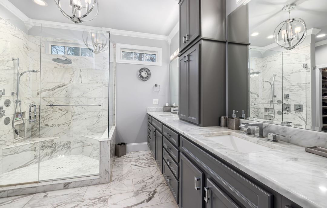 Grand Building Construction Image