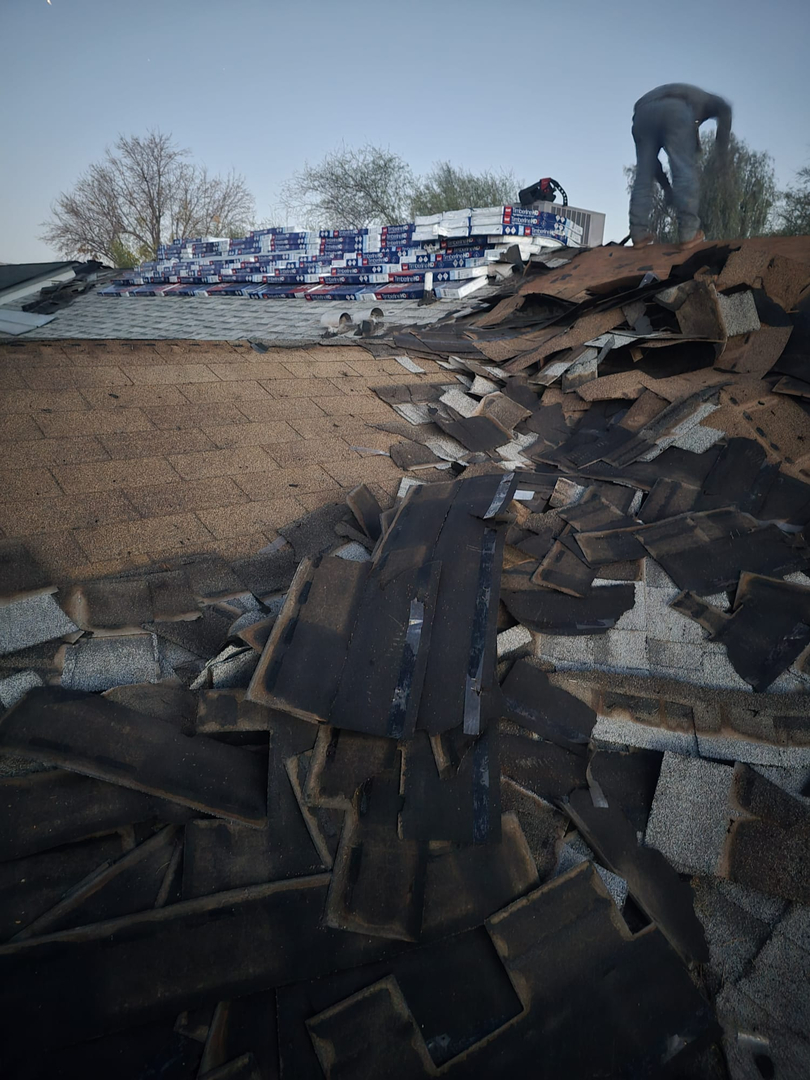 Tip Top Roofing Service Image