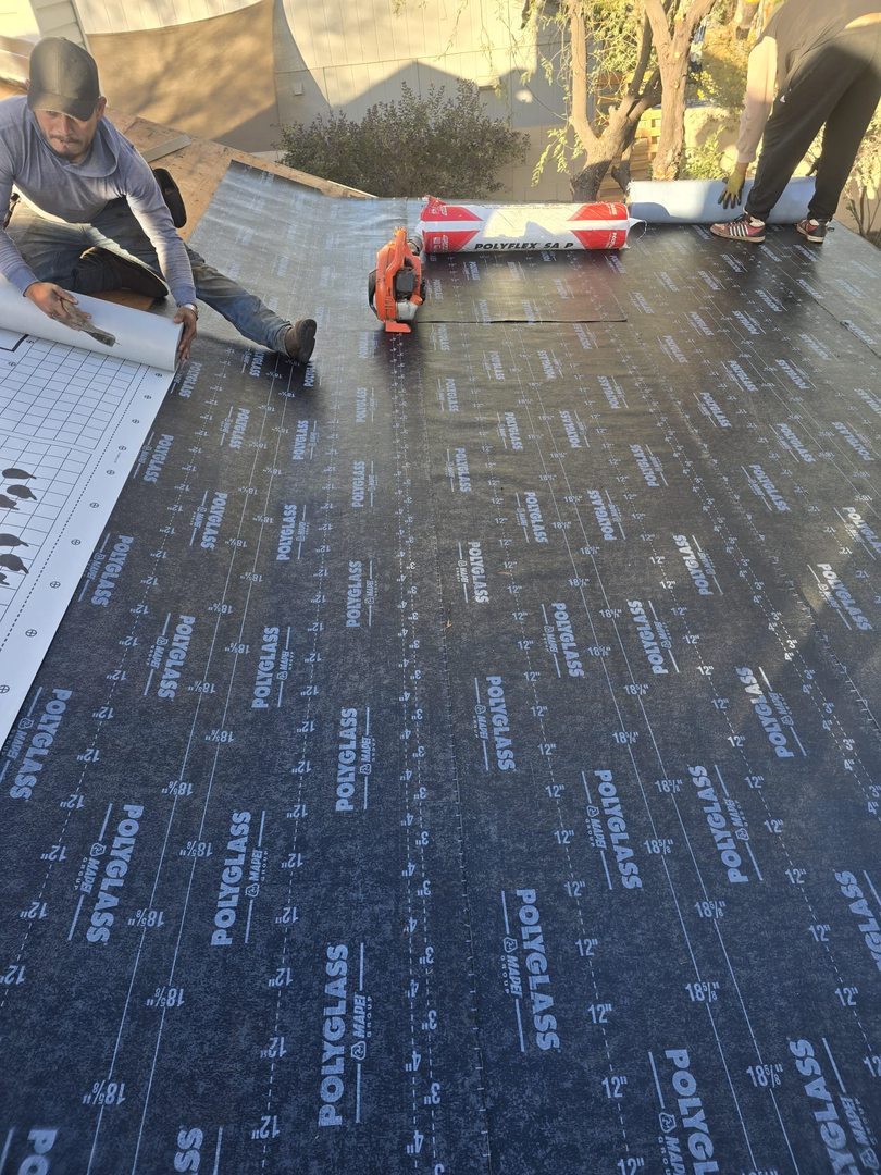 Tip Top Roofing Service Image