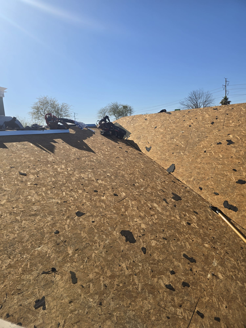 Tip Top Roofing Service Image