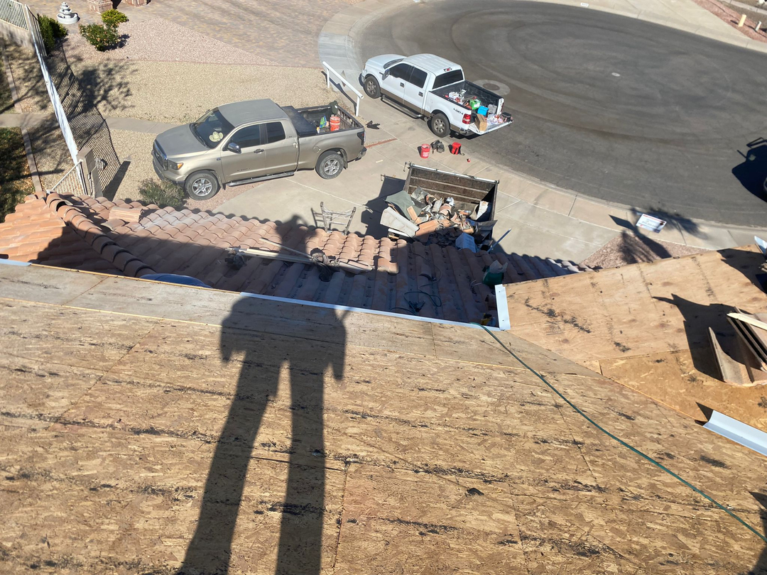 Tip Top Roofing Service Image