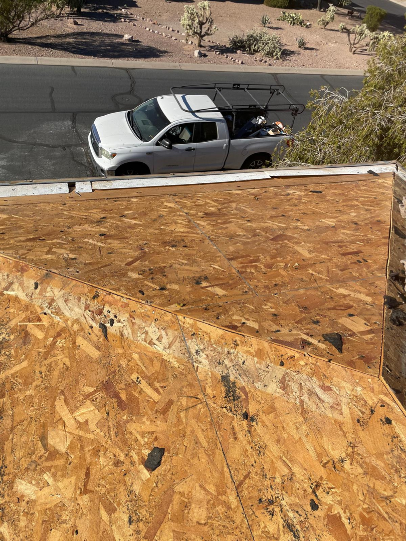 Tip Top Roofing Service Image