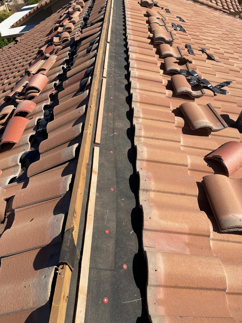 Tip Top Roofing Service Image