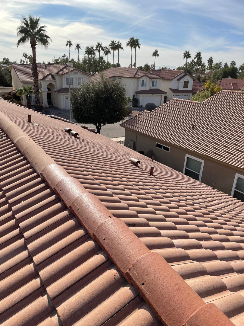 Tip Top Roofing Service Image