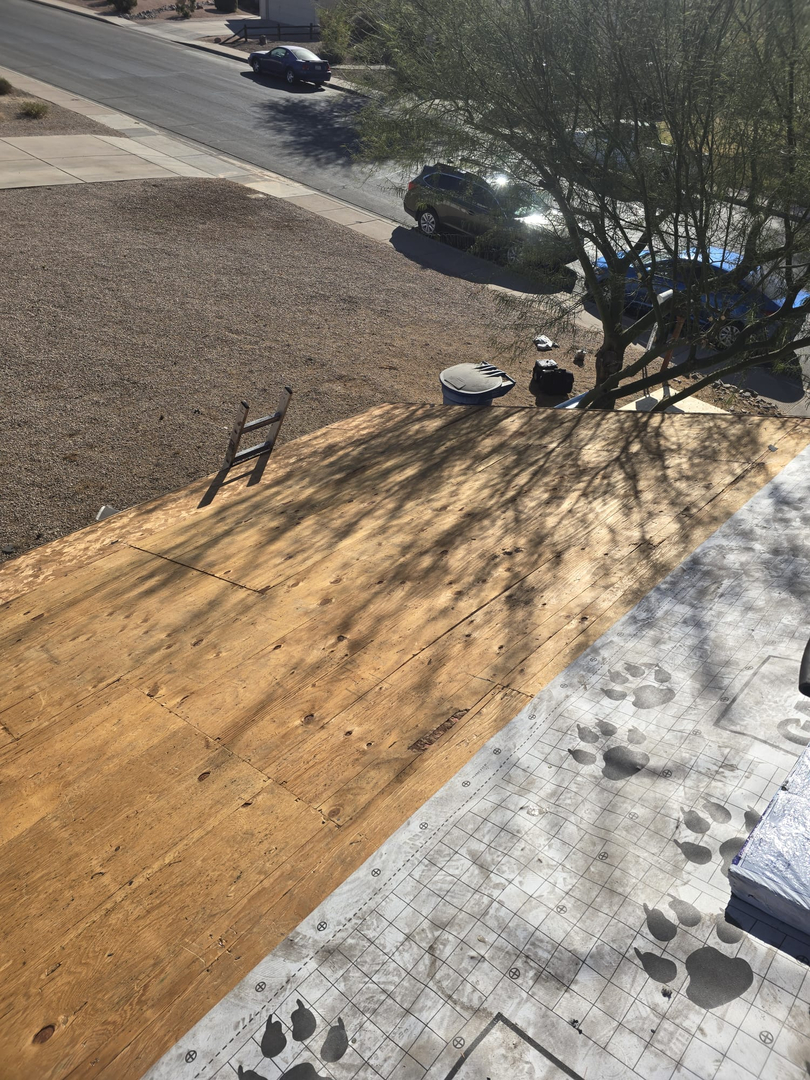 Tip Top Roofing Service Image