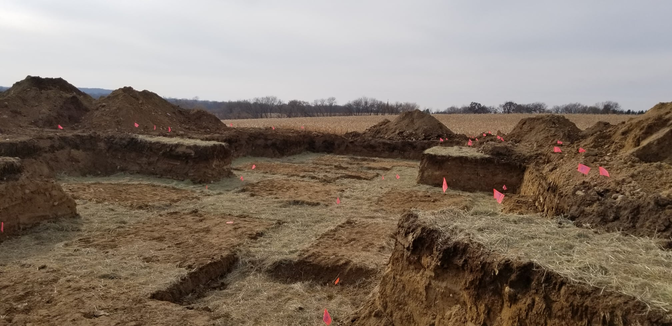 Jerry Hoefler Excavating Inc Logo