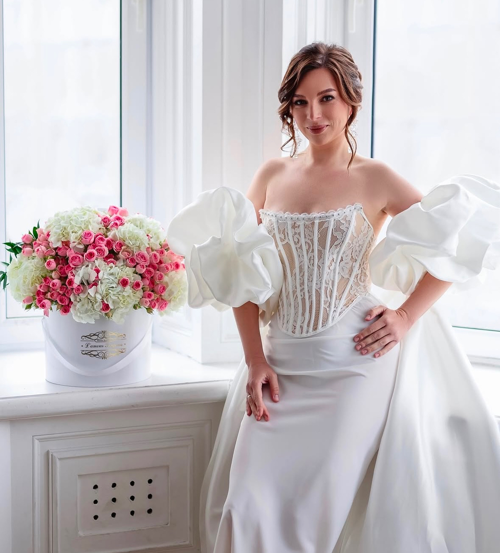 L'amour Toujours Flower Boutique Image