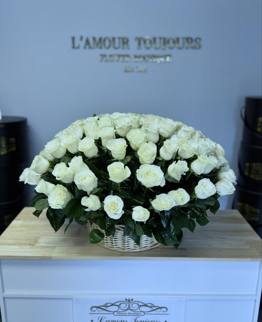 L'amour Toujours Flower Boutique Logo