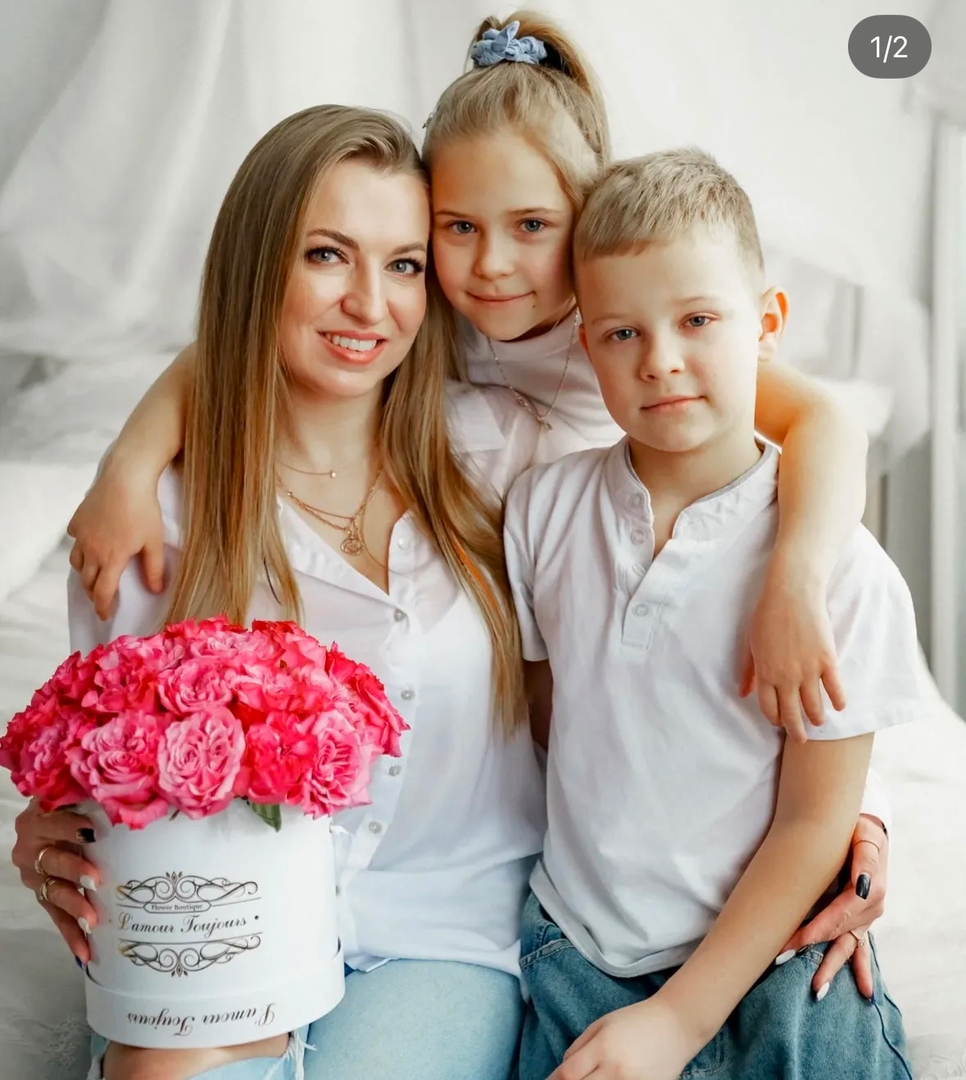 L'amour Toujours Flower Boutique Image