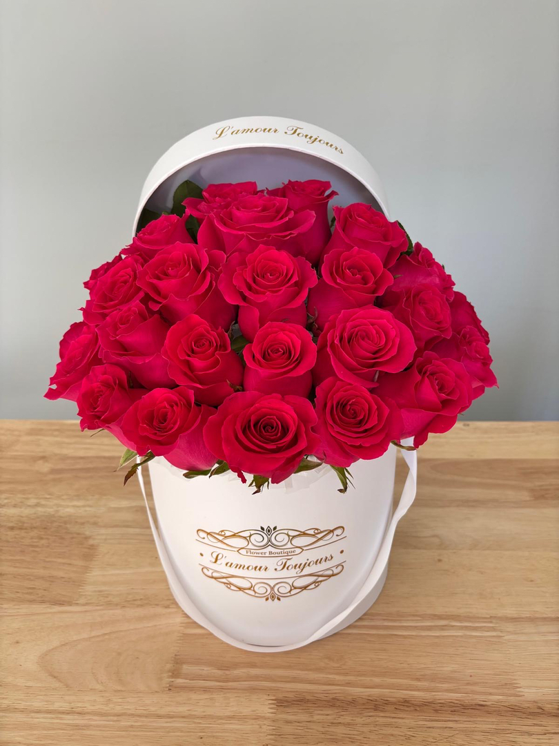 L'amour Toujours Flower Boutique Image