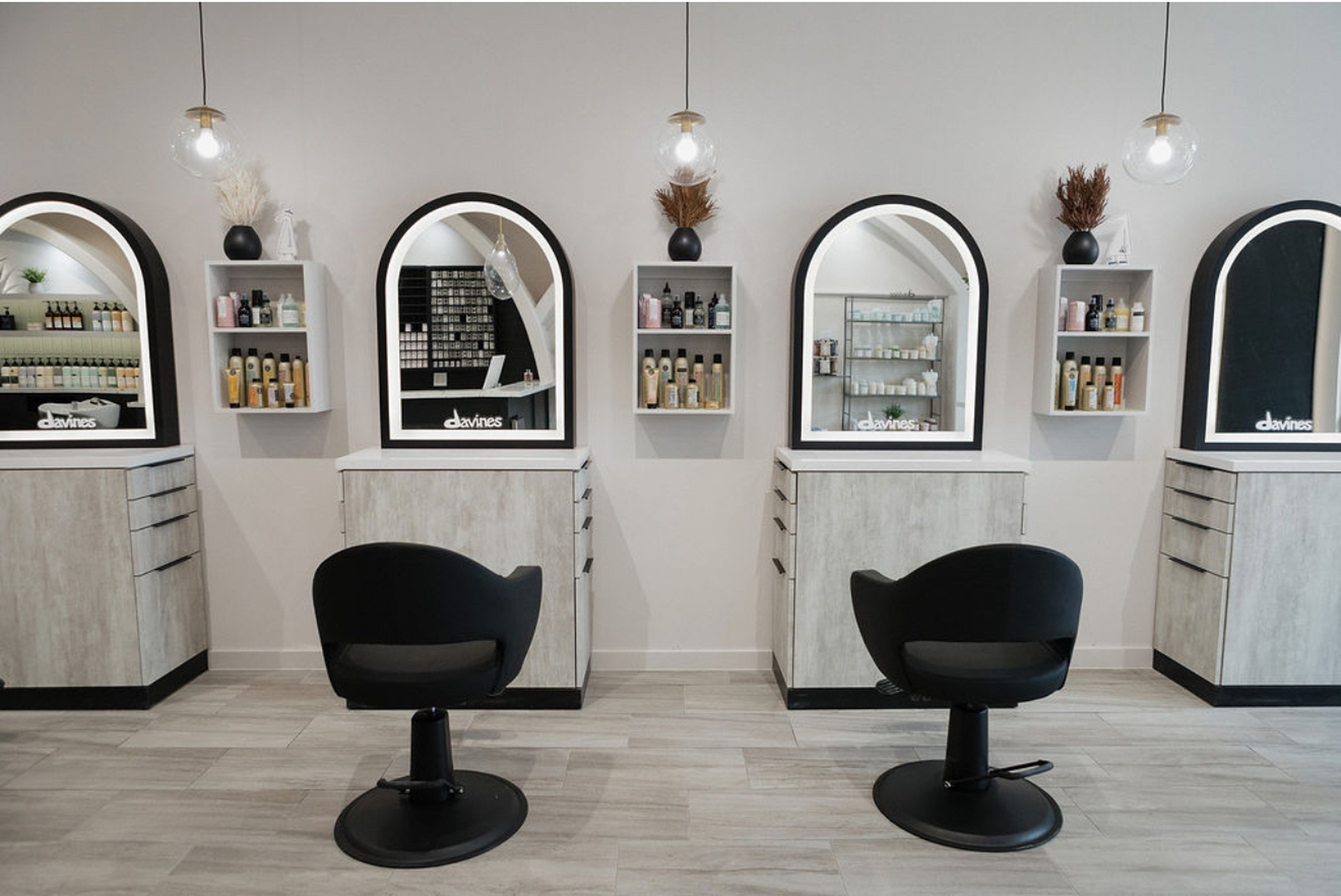 Bronde Blvd Salon - The Woodlands - Magnolia Image