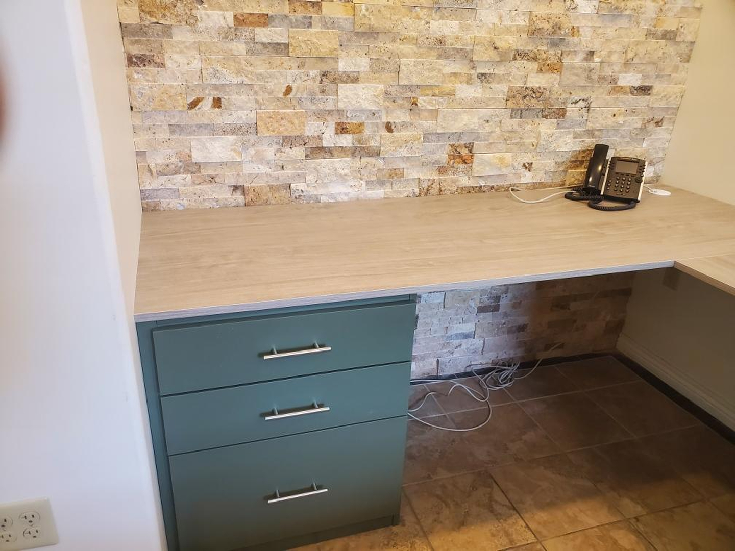 Triton Garage & Closet Systems Image