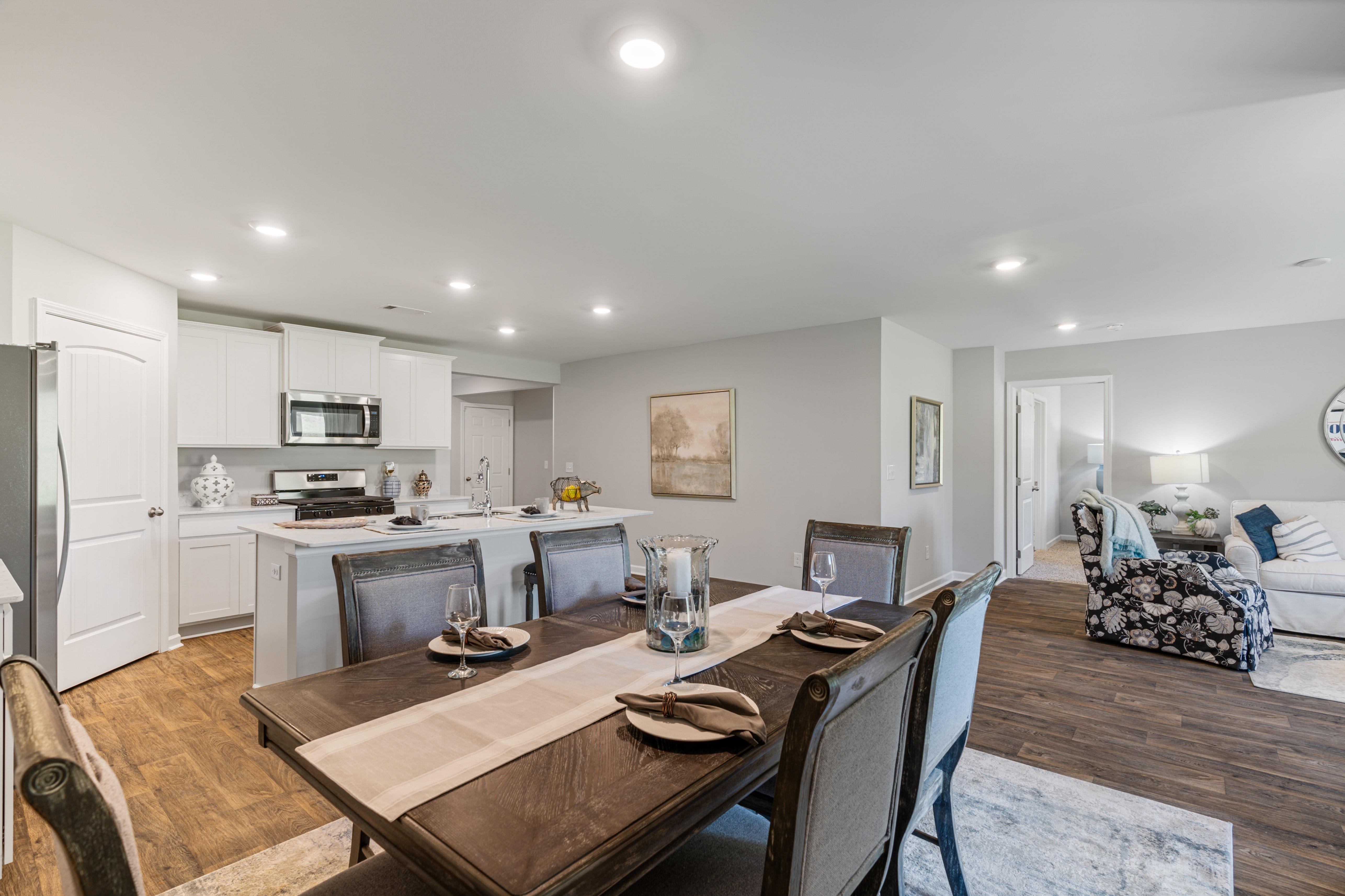 The Summit at Oak Park by D.R. Horton Image