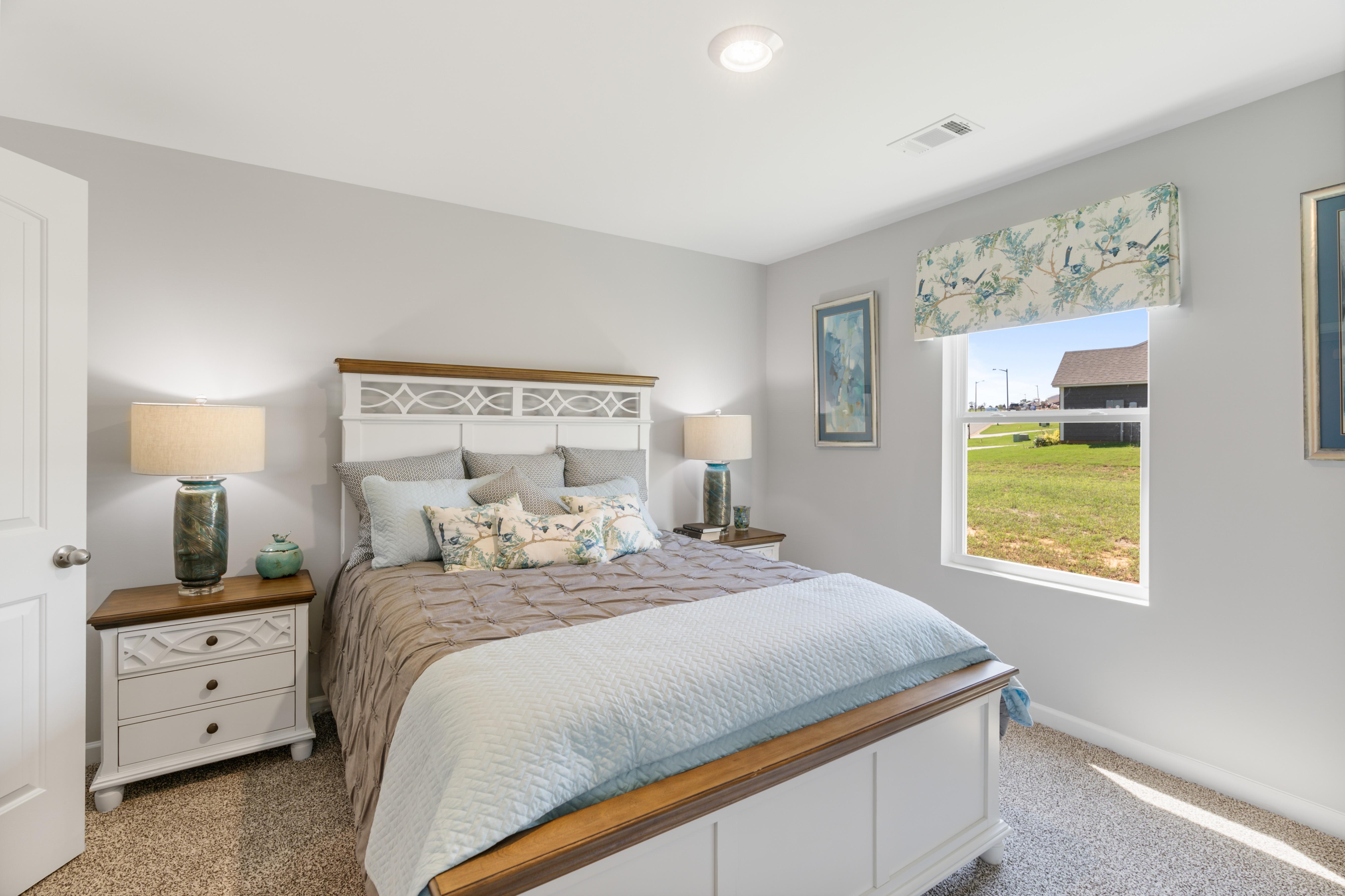 The Summit at Oak Park by D.R. Horton Image