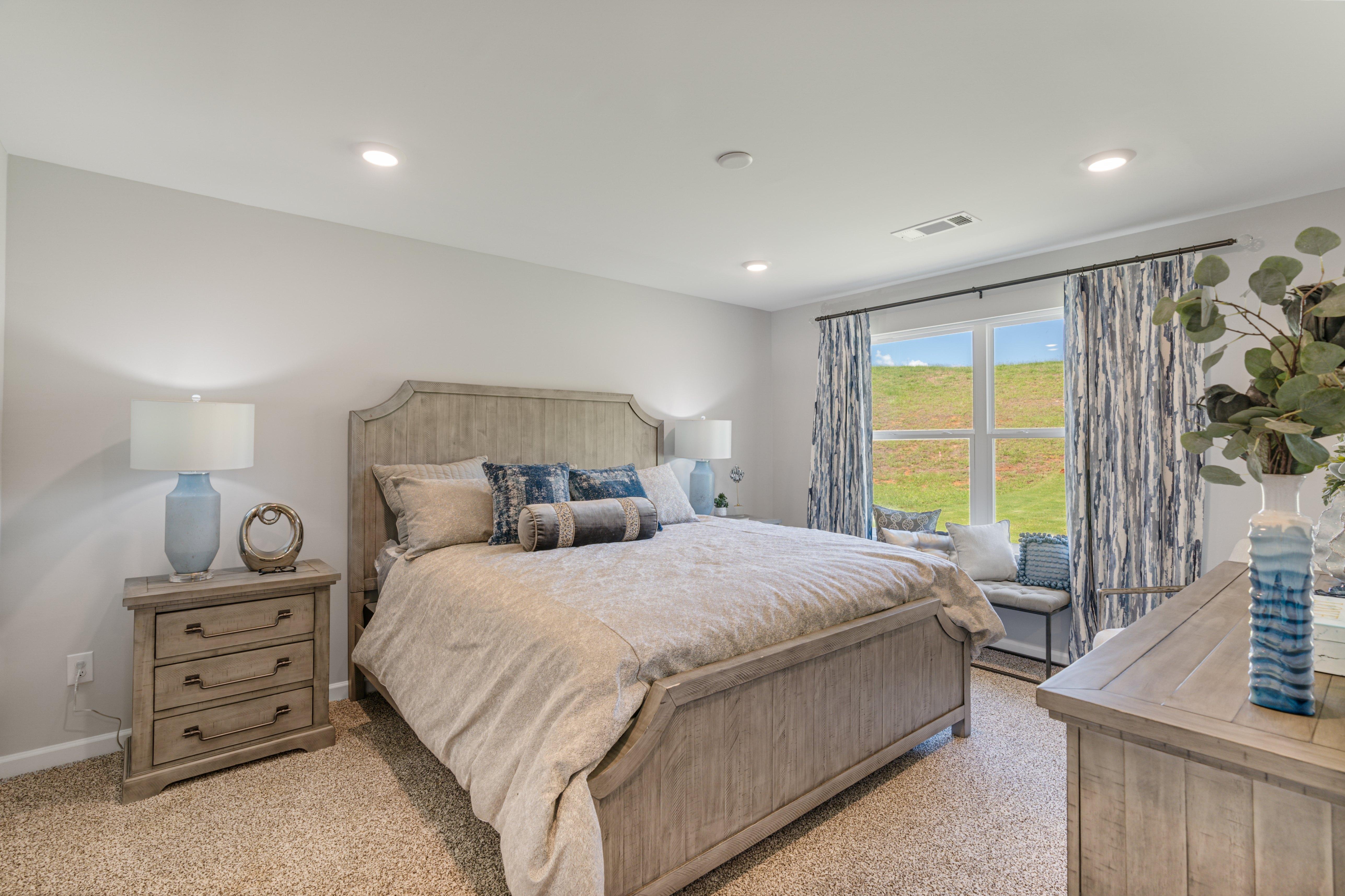 The Summit at Oak Park by D.R. Horton Image