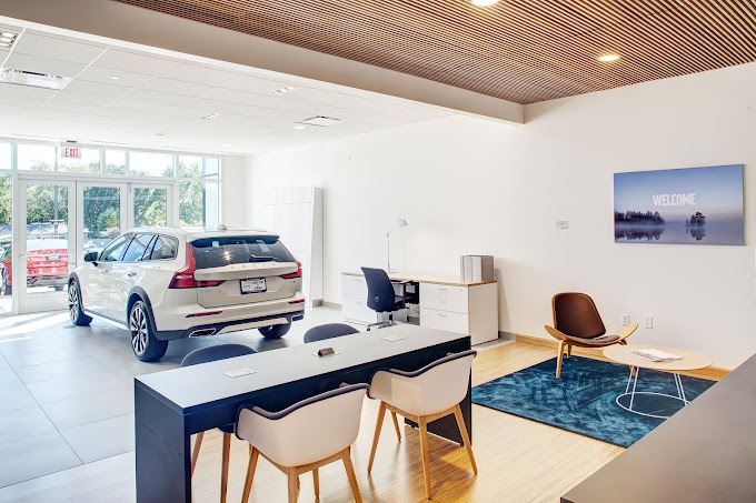 Lincoln of Normal  Service Image