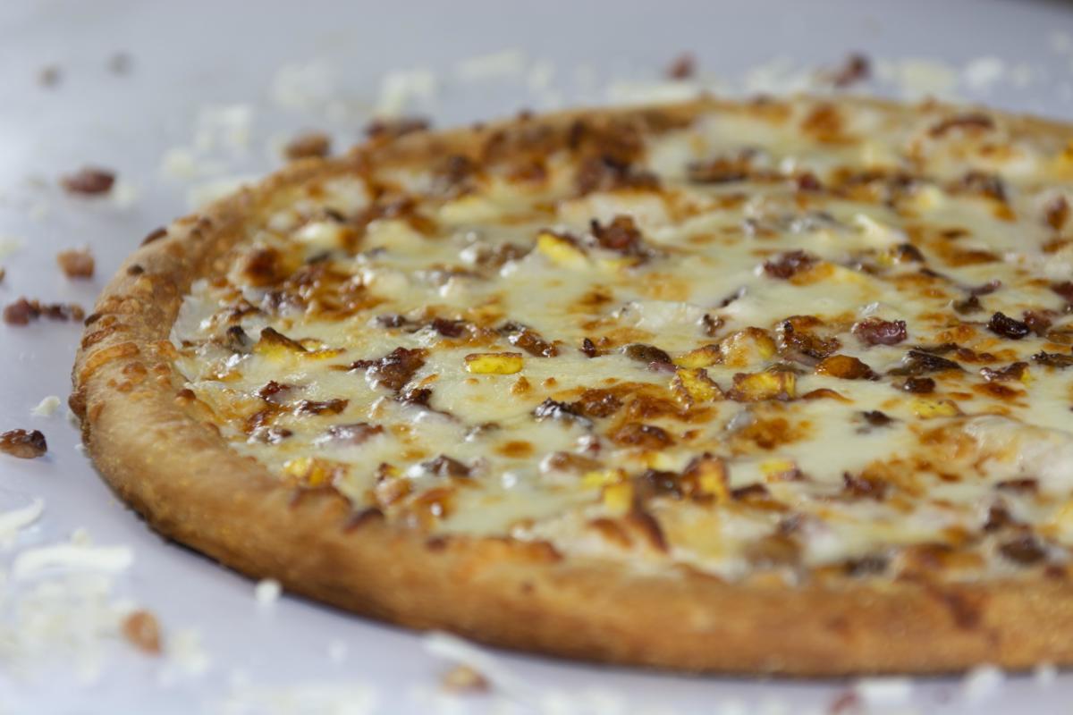 Hangar 54 Pizza Image