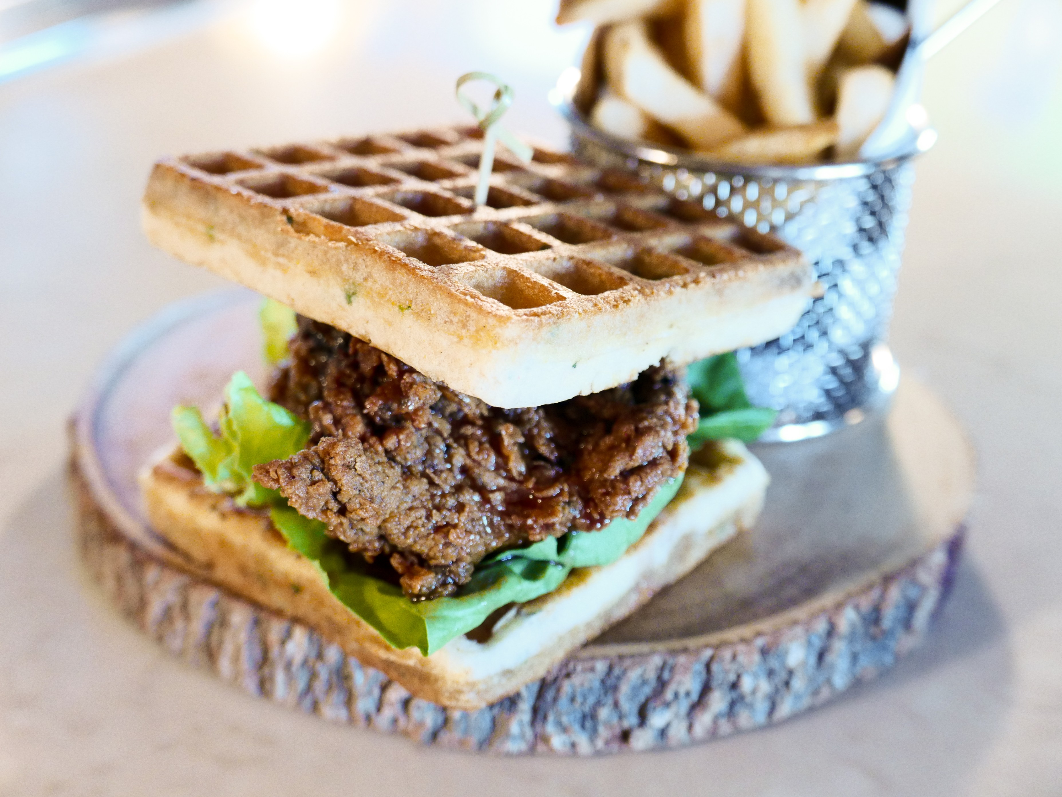 Latitude 105 Alehouse Logo