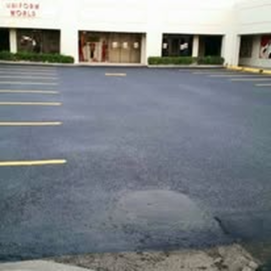 Williamson's Asphalt Maintenance LLC Image