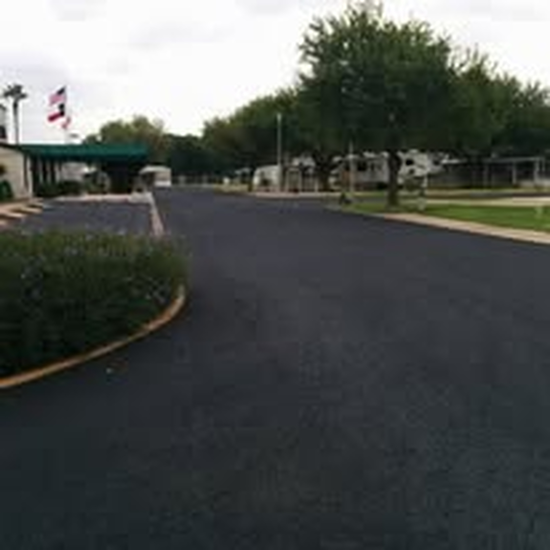 Williamson's Asphalt Maintenance LLC Image