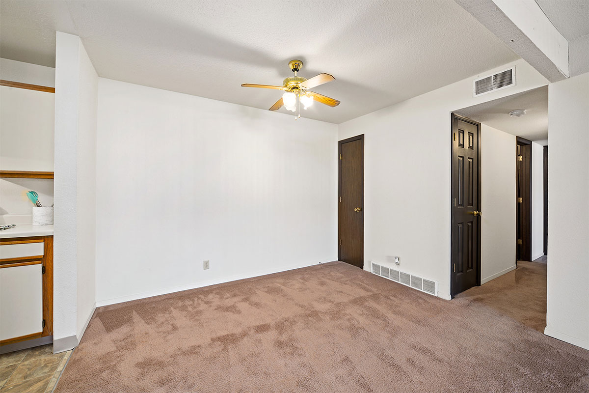 Village 1 Apartments - Lawrence, KS