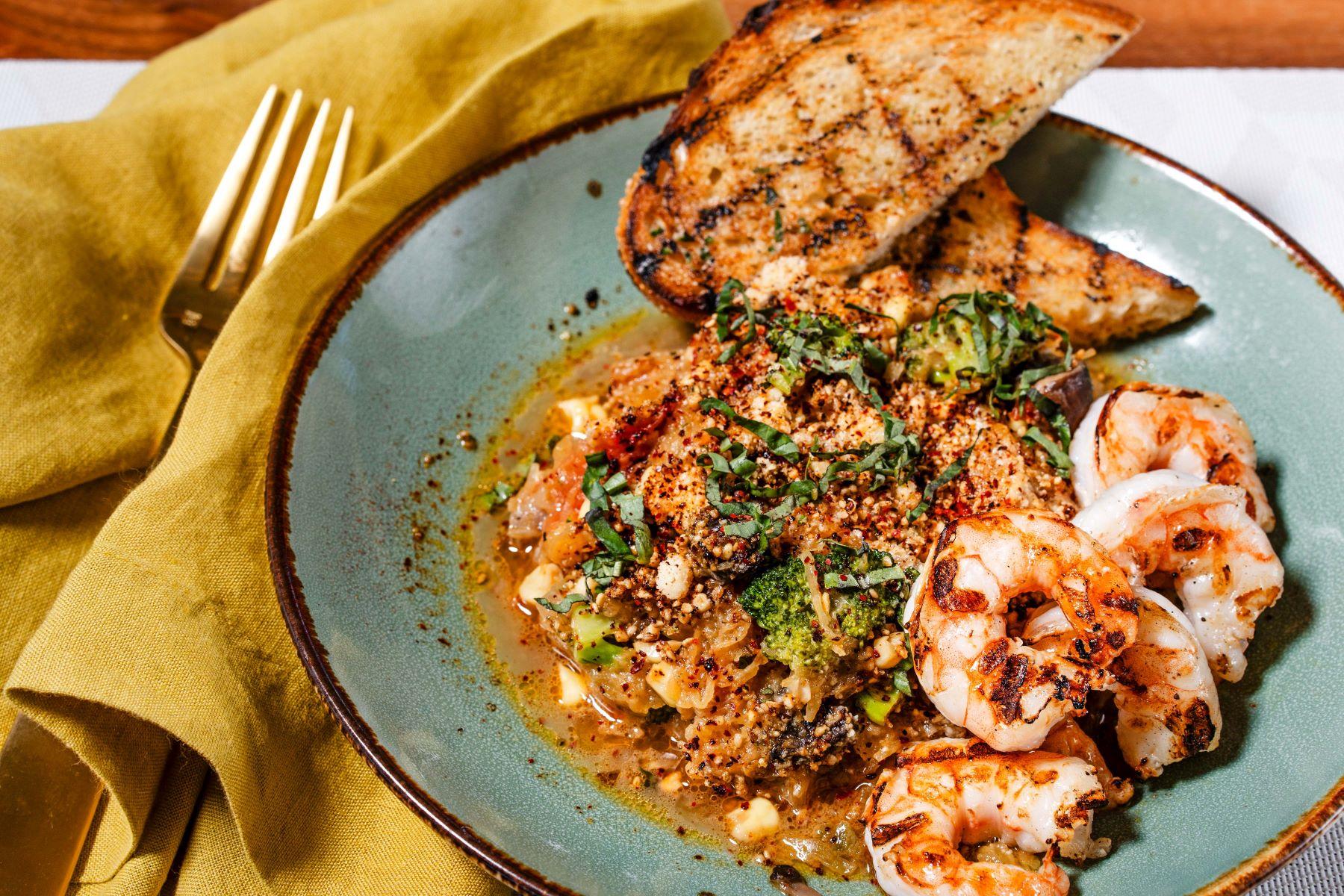 Tommy Bahama Restaurant, Bar & Store Image