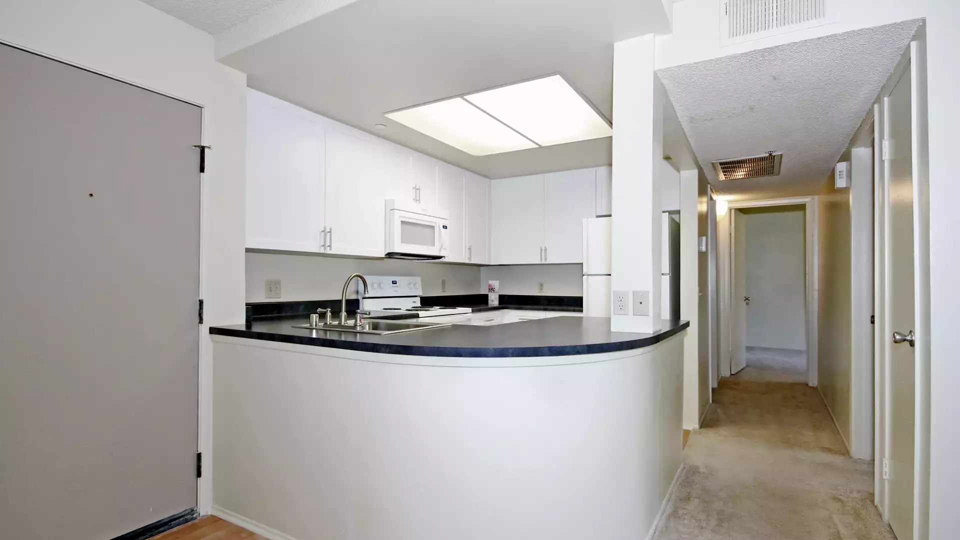 Ocean Crest Apartments - Solana Beach, CA