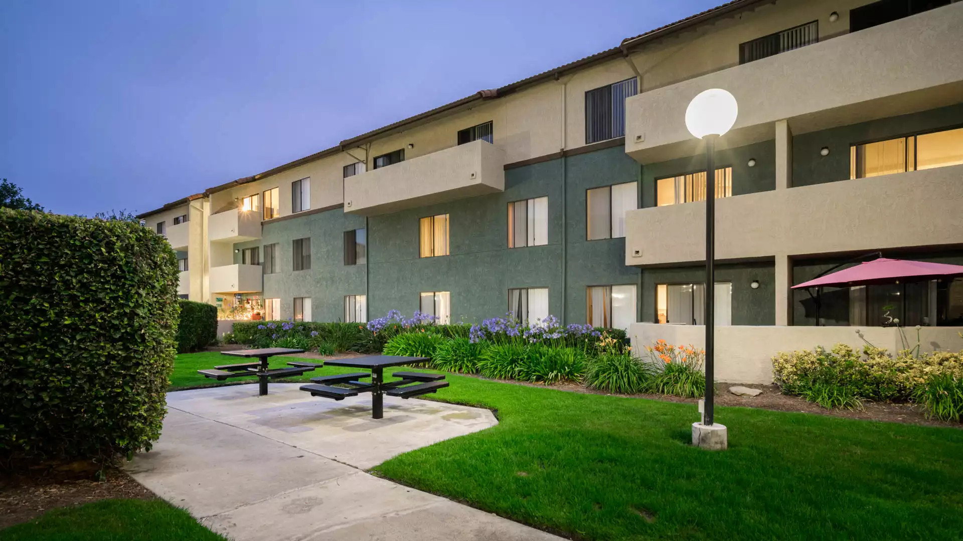 Ocean Crest Apartments - Solana Beach, CA