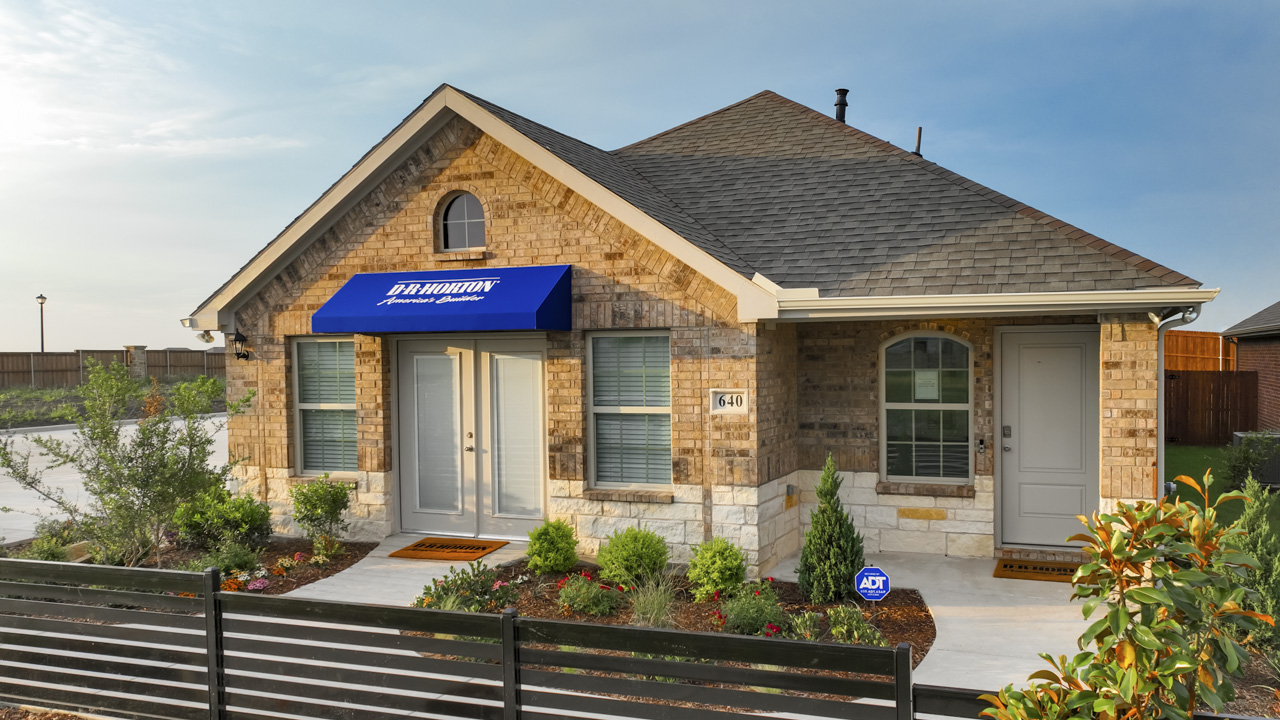 Elevon by D.R. Horton - Lavon, TX